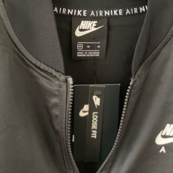 Nike Women Stain Track Jacket - Picture 10 of 11